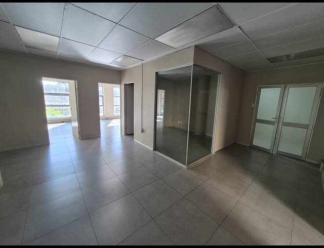182M² OFFICE TO LET IN RIVONIA